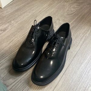 Cos black leather lace up Oxfords, sz 41